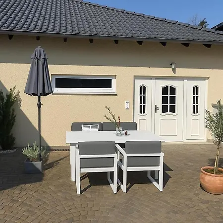 Singel Mit Grill Ideal Fuer Den Sommer Apartment *